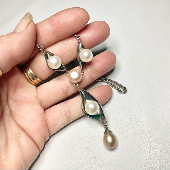 Sterling Large Pearl Y Necklace Pink + White Pearls - Picture 7 of 7